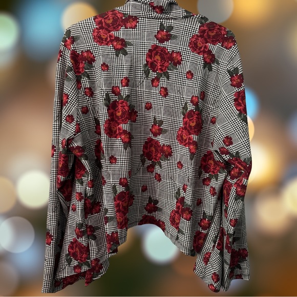 Torrid plus size short dress jacket - Picture 2 of 5